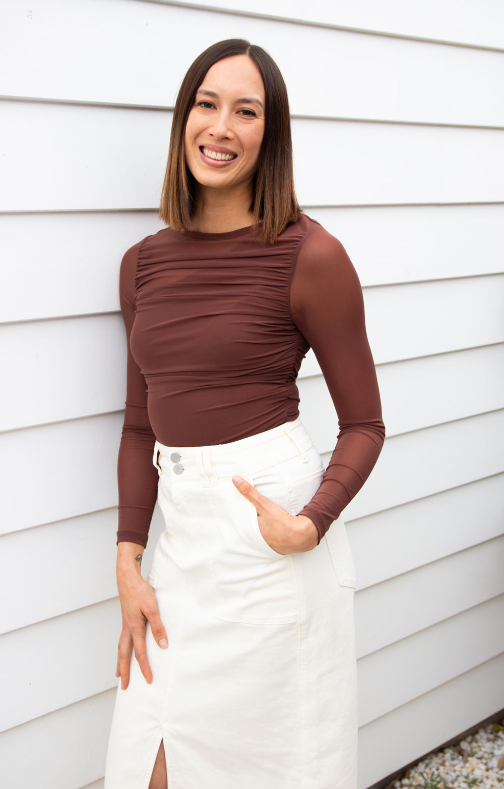 rachel-leaning-browntop-small